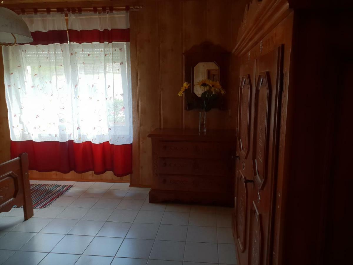 Kerka-Voelgyi Vendeghaz Hotel Kerkaszentkiraly ภายนอก รูปภาพ